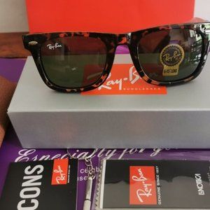Rayban Polarized Aviators sunglasses 2140 54mm B19